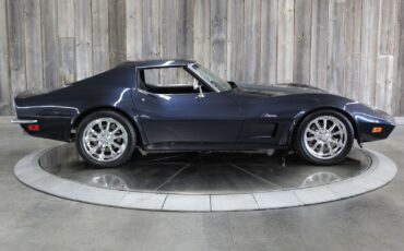 Chevrolet-Corvette-1973-4