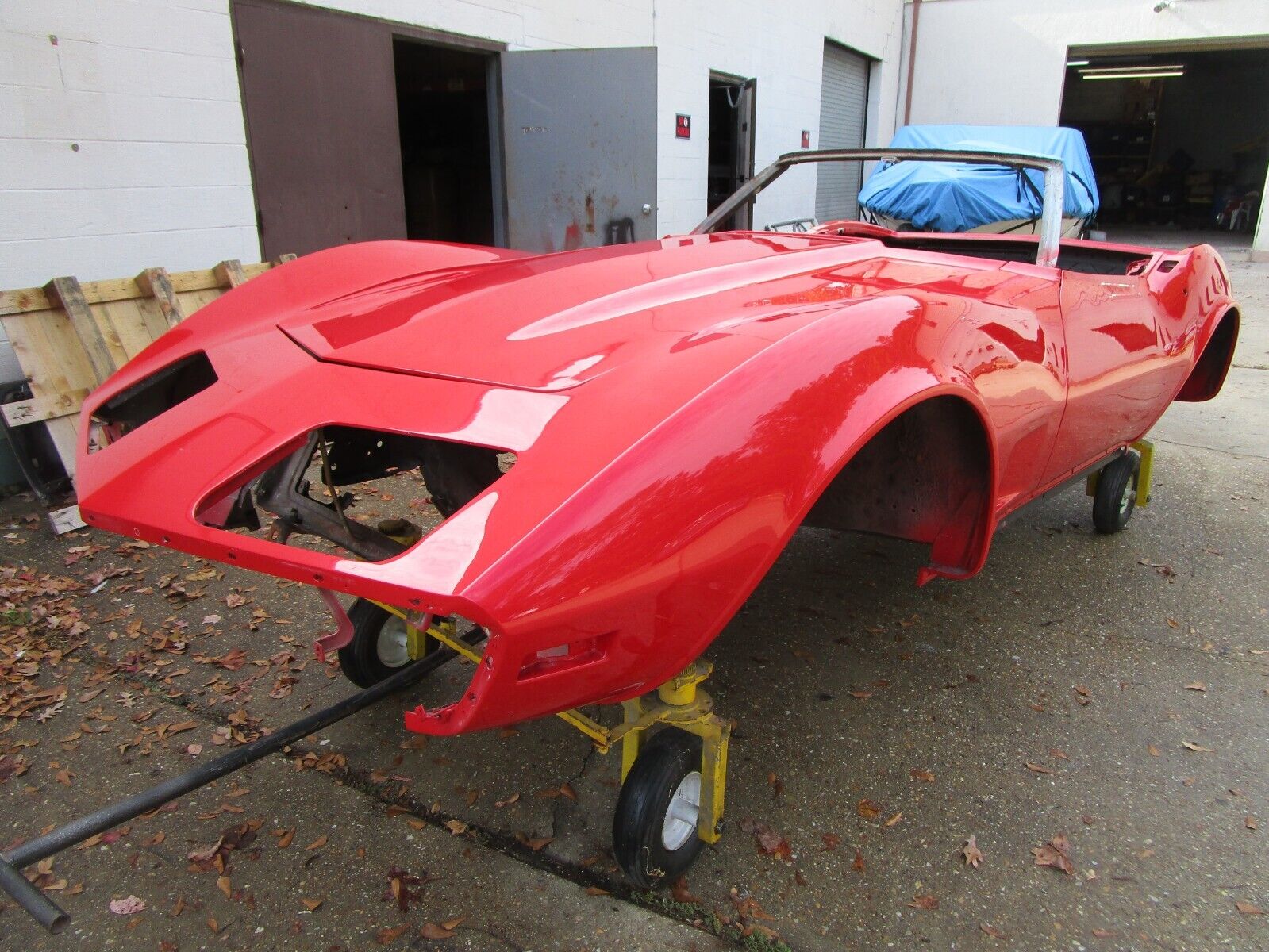 Chevrolet Corvette  year1}