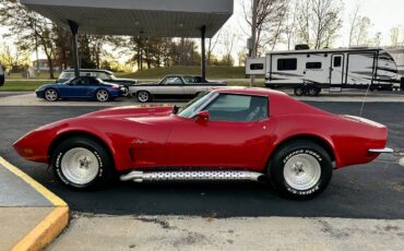 Chevrolet-Corvette-1973-5