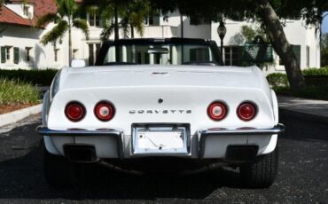 Chevrolet-Corvette-1973-5