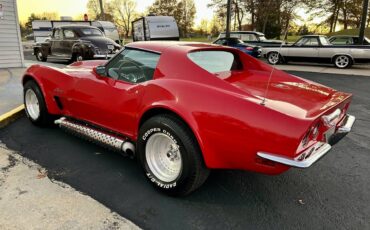 Chevrolet-Corvette-1973-6