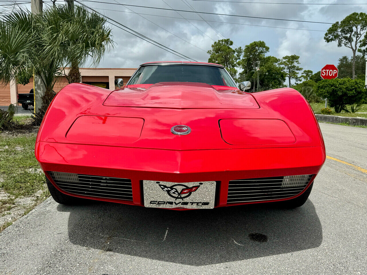 Chevrolet-Corvette-1973-6