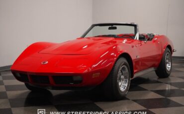 Chevrolet-Corvette-1973-6