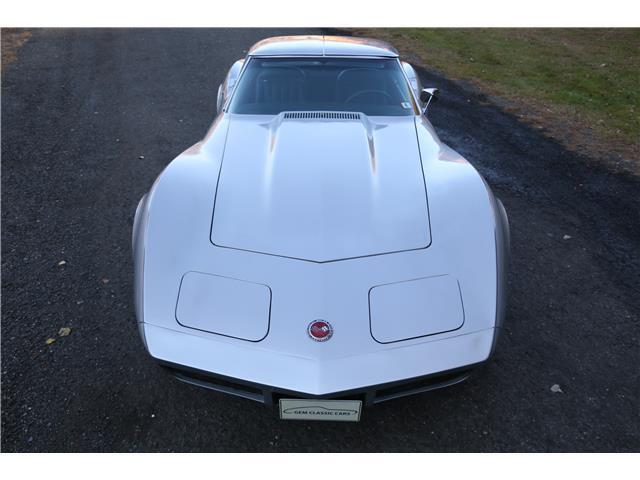 Chevrolet-Corvette-1973-9