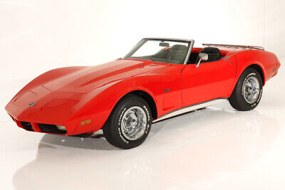 Chevrolet-Corvette-1974-1