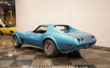 Chevrolet-Corvette-1974-1