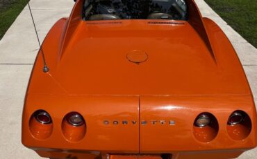 Chevrolet-Corvette-1974-11