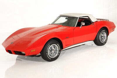 Chevrolet-Corvette-1974-3