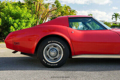 Chevrolet-Corvette-1974-9