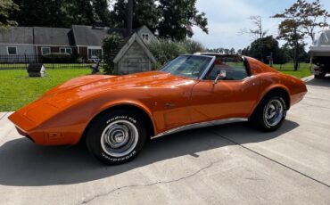 Chevrolet-Corvette-1974-9