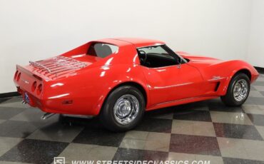 Chevrolet-Corvette-1975-11