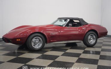 Chevrolet-Corvette-1975-7