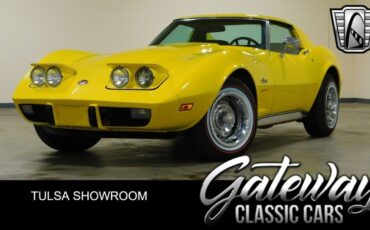 Chevrolet Corvette  1976