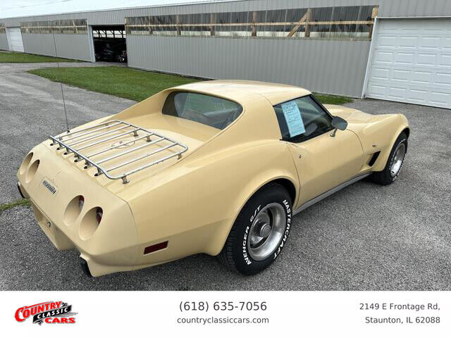 Chevrolet-Corvette-1977-11