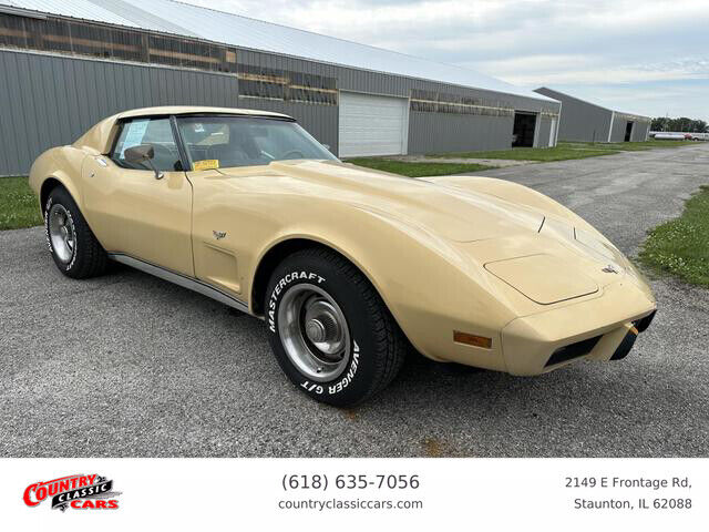 Chevrolet-Corvette-1977-7