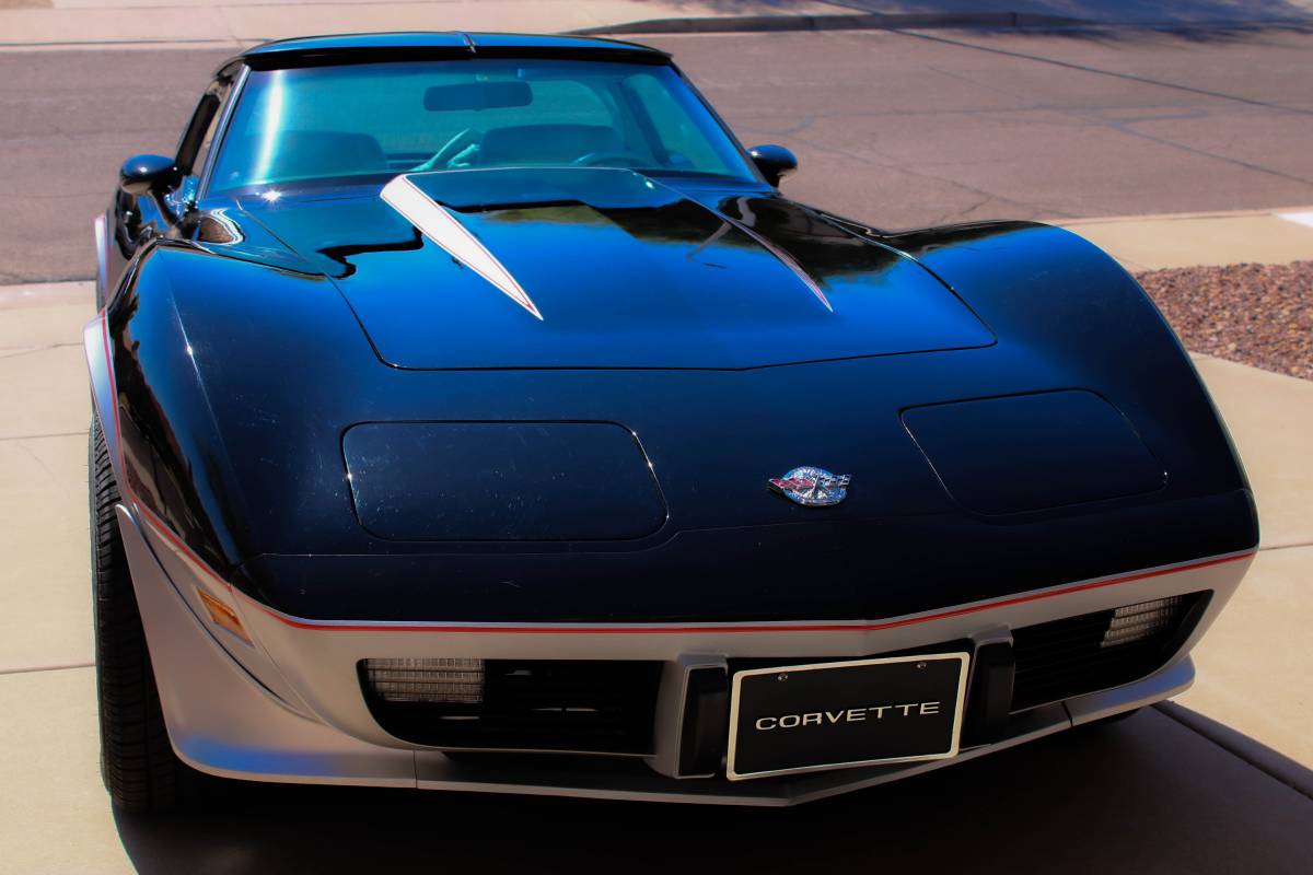 Chevrolet-Corvette-1978-1