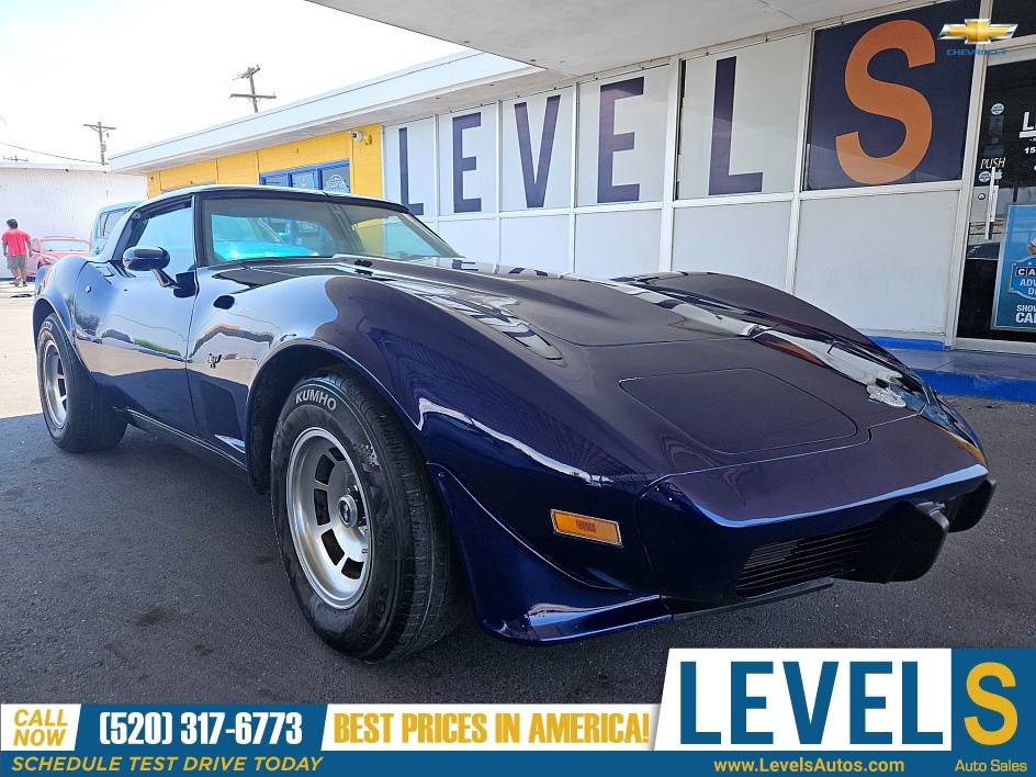 Chevrolet-Corvette-1978-2