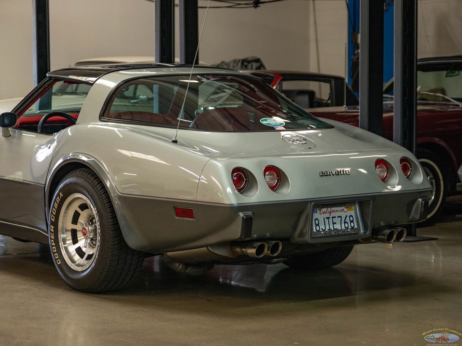 Chevrolet-Corvette-1978-20