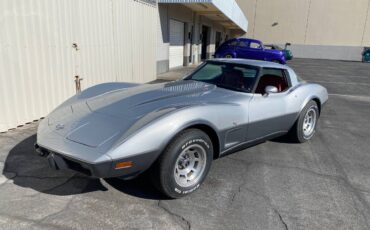 Chevrolet-Corvette-1978