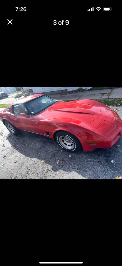 Chevrolet-Corvette-1980-2