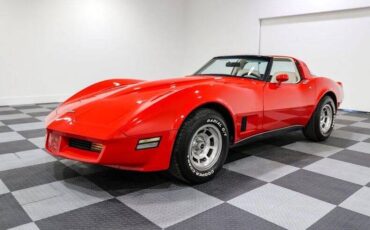 Chevrolet-Corvette-1980-3