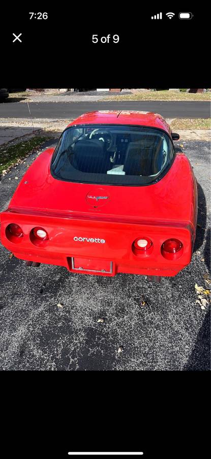 Chevrolet-Corvette-1980-4