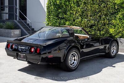 Chevrolet-Corvette-1980-6