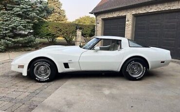 Chevrolet-Corvette-1980-7