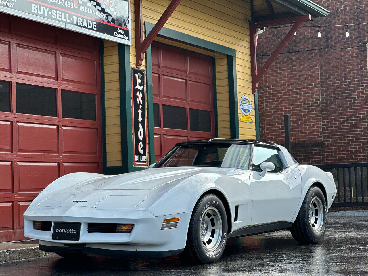 Chevrolet-Corvette-1981-5