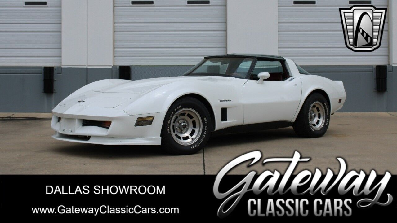 Chevrolet Corvette  1982