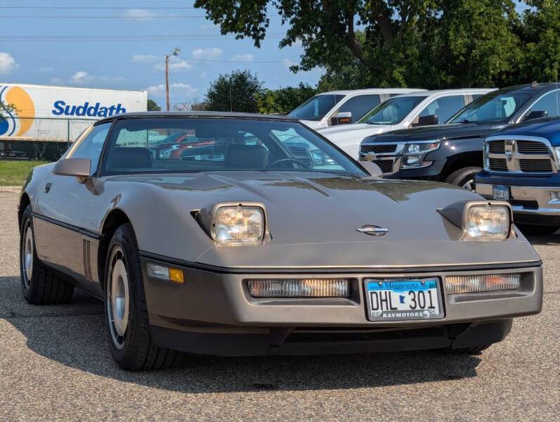 Chevrolet-Corvette-1984-1