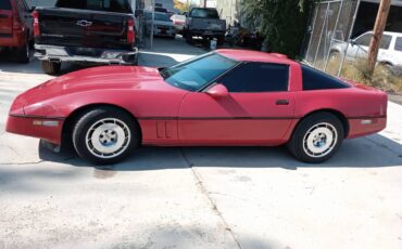 Chevrolet-Corvette-1986