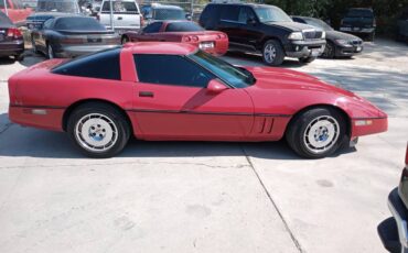 Chevrolet-Corvette-1986-2