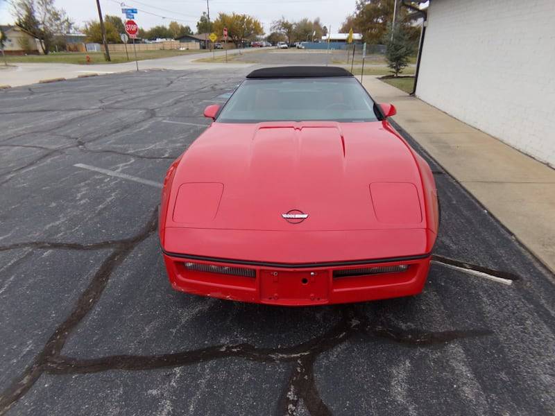 Chevrolet-Corvette-1986-6