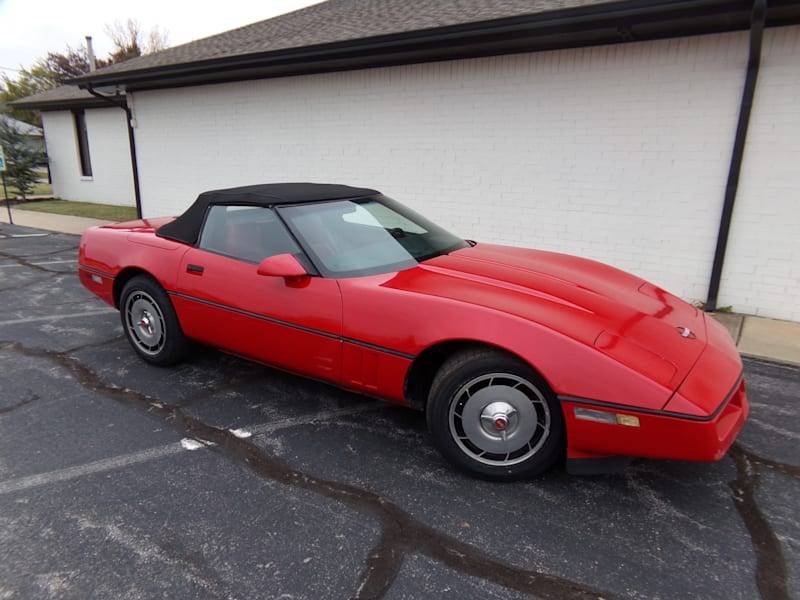 Chevrolet-Corvette-1986-8