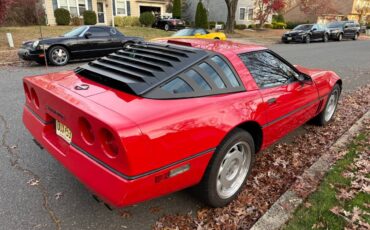 Chevrolet-Corvette-1988-16