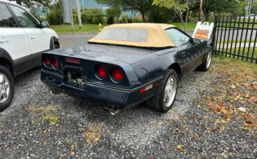 Chevrolet-Corvette-1988-3