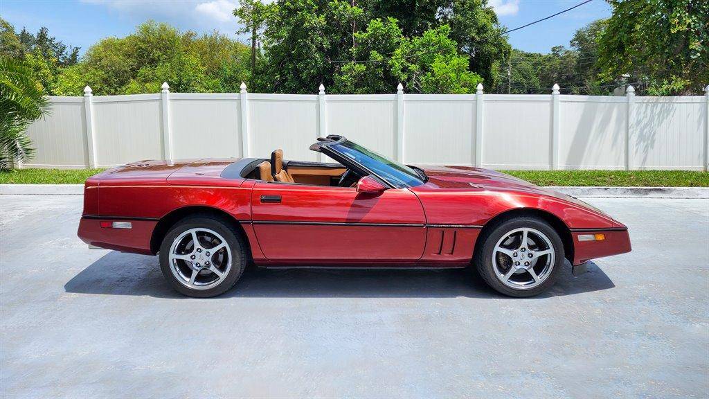 Chevrolet-Corvette-1988-8