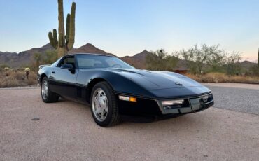 Chevrolet-Corvette-1989-4