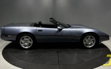 Chevrolet-Corvette-1990-10