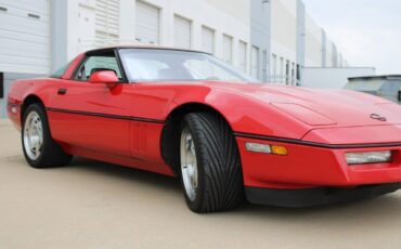 Chevrolet-Corvette-1990-10