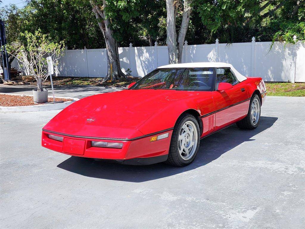 Chevrolet-Corvette-1990-11