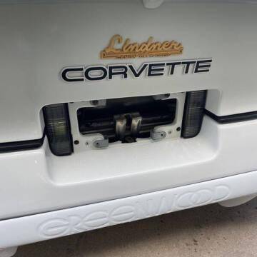 Chevrolet-Corvette-1990-21