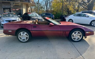 Chevrolet-Corvette-1990-21