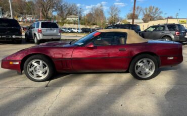 Chevrolet-Corvette-1990-3