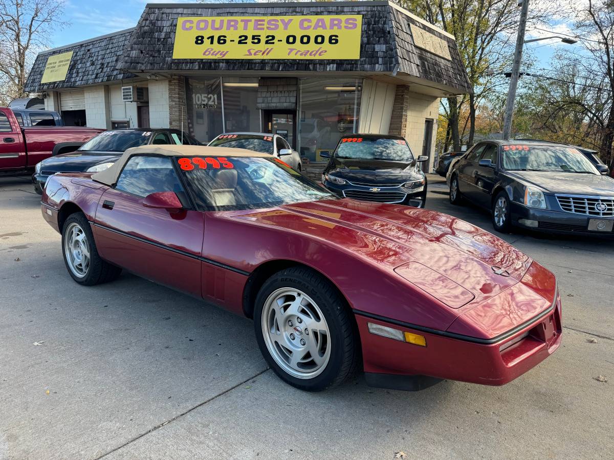 Chevrolet-Corvette-1990