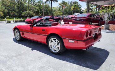 Chevrolet-Corvette-1990-5