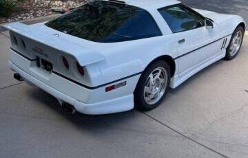 Chevrolet-Corvette-1990-6