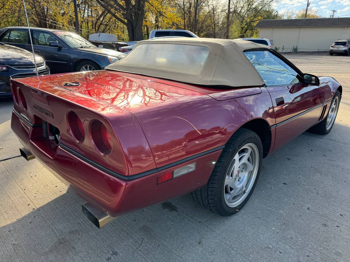 Chevrolet-Corvette-1990-6