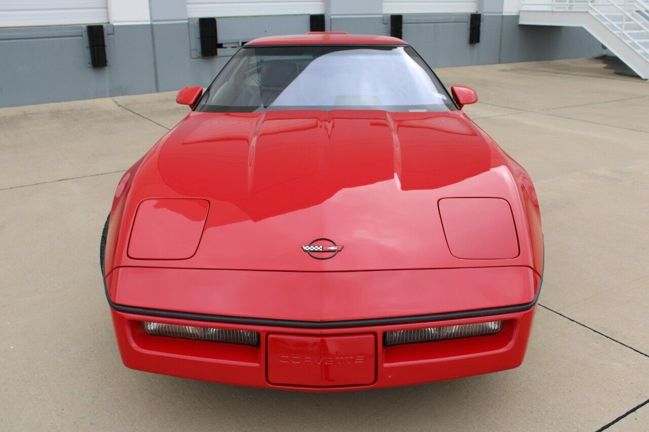 Chevrolet-Corvette-1990-7